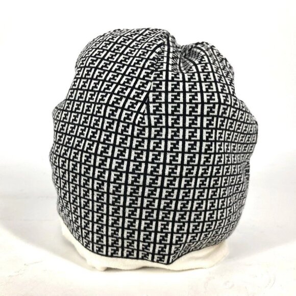 FENDI FXQ056 Zucca logo beanie hat knit hat knit cap Knit hat wool Black/White main image 8